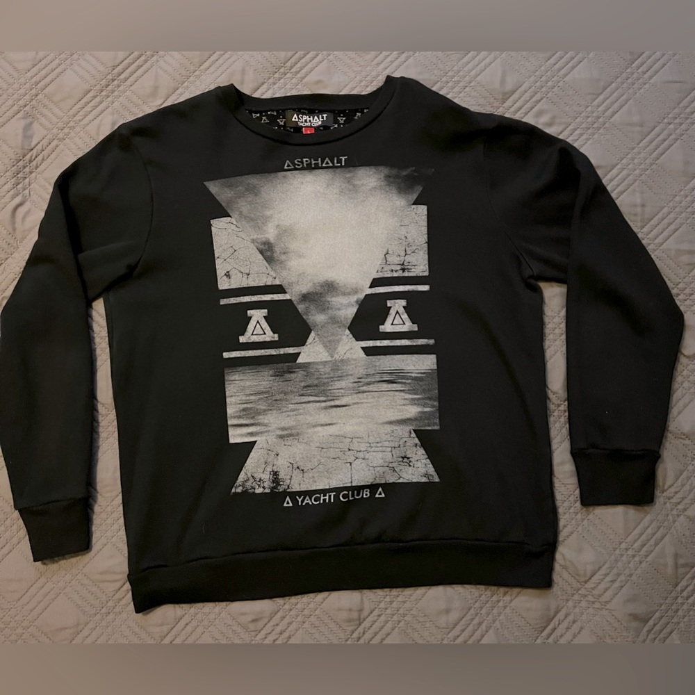 Asphalt Yacht Club Sweater